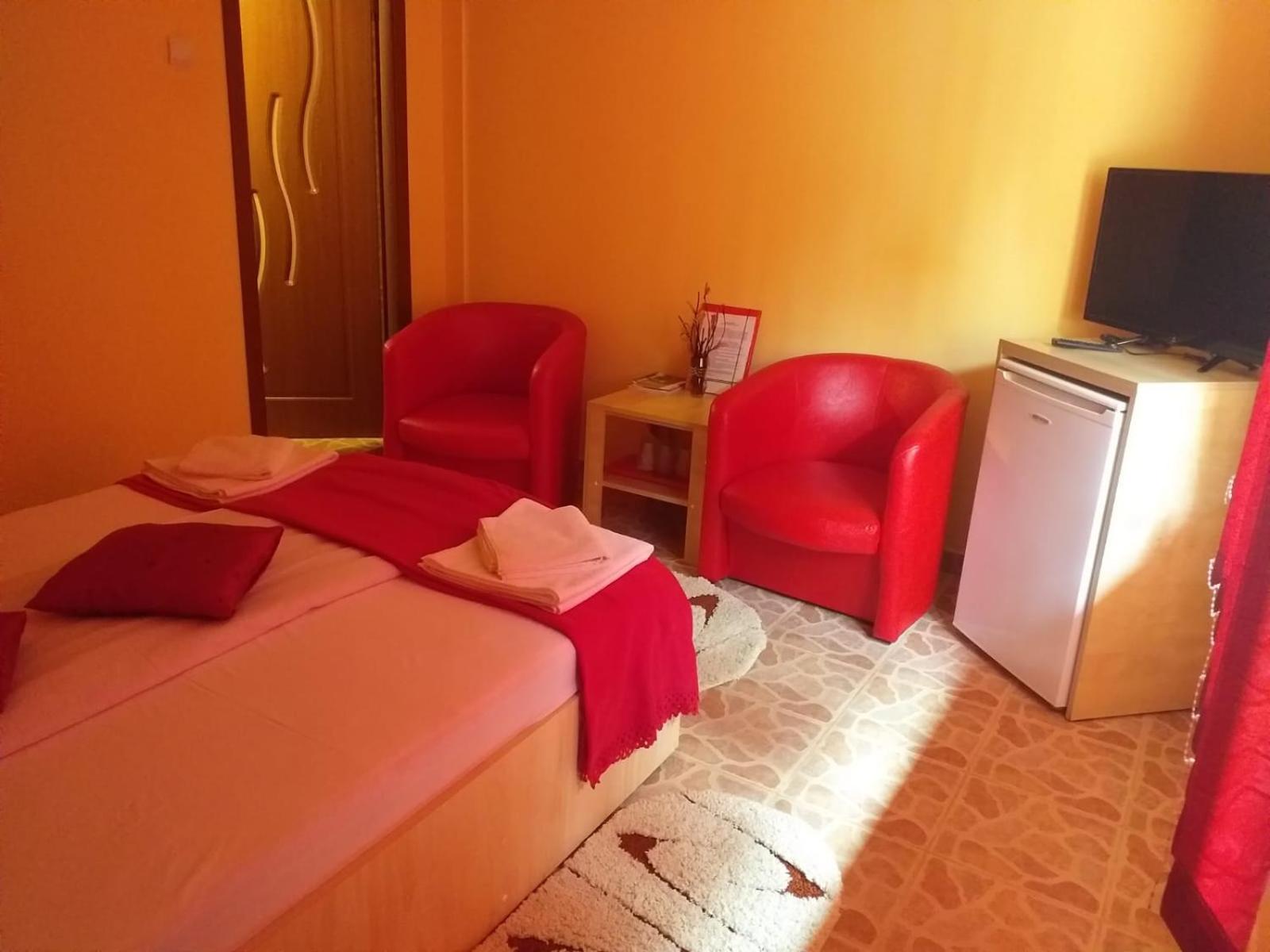 Pensiunea Belladonna Băile Herculane Exterior foto